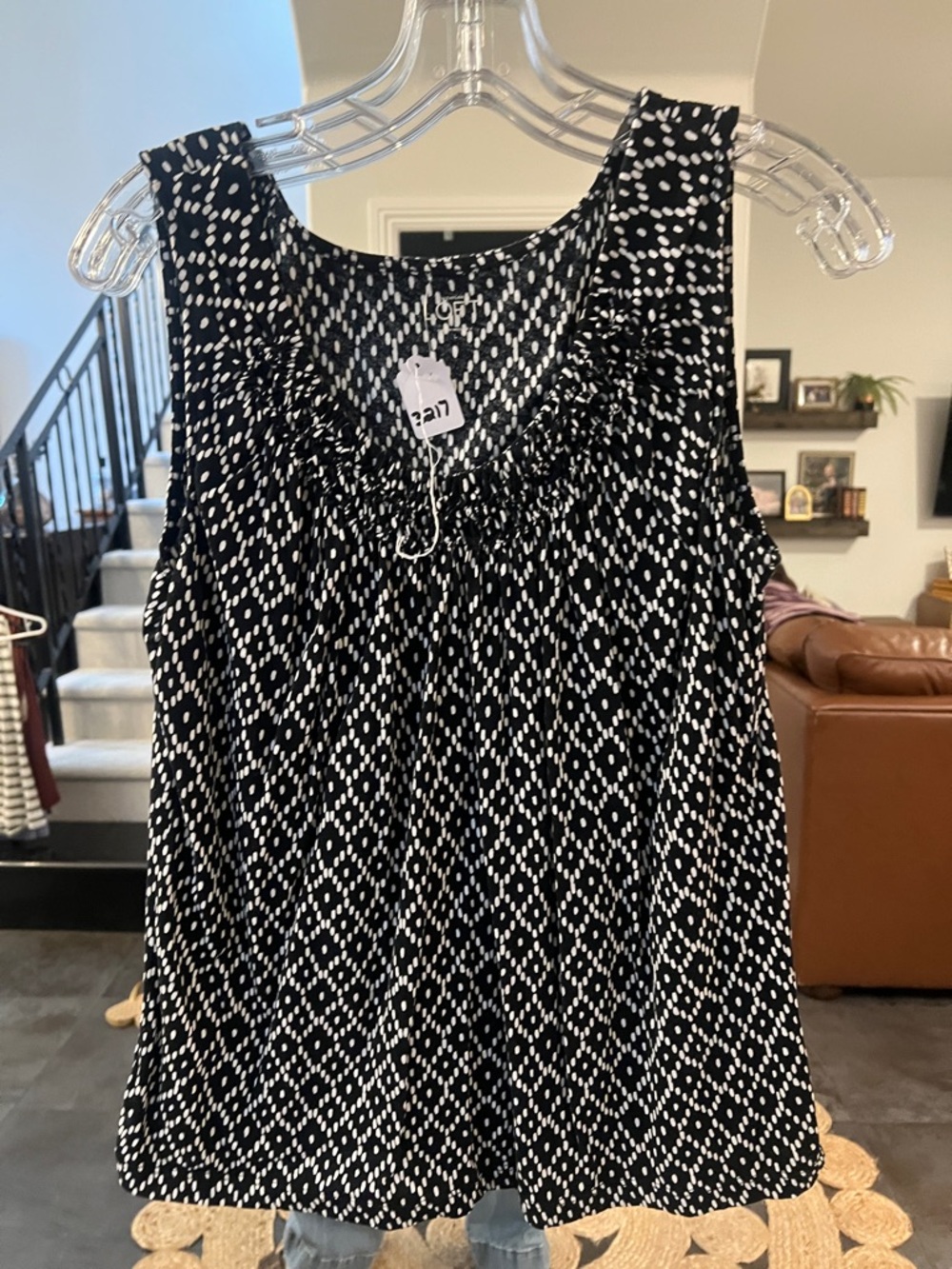 LOFT Black & White Sleeveless Patterned Tank Top